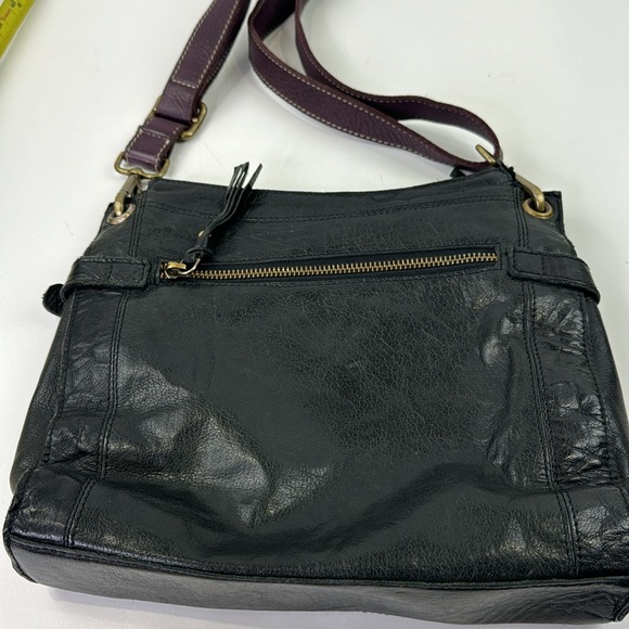 River Island black leather purse - purple crossbody strap - Picture 10 of 11
